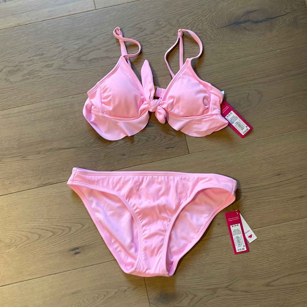 Bubblegum pink bikini